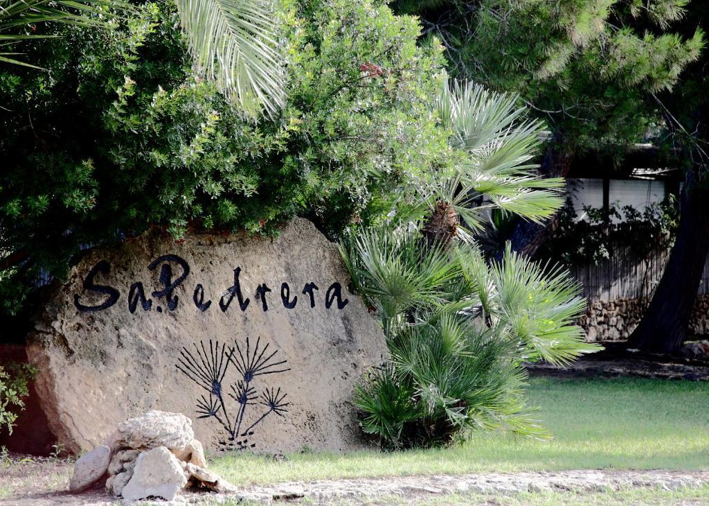 Hotel Ristorante Sa Pedrera Càbras Dış mekan fotoğraf